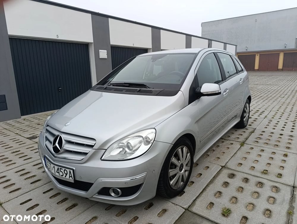 Mercedes-Benz Klasa B - 1