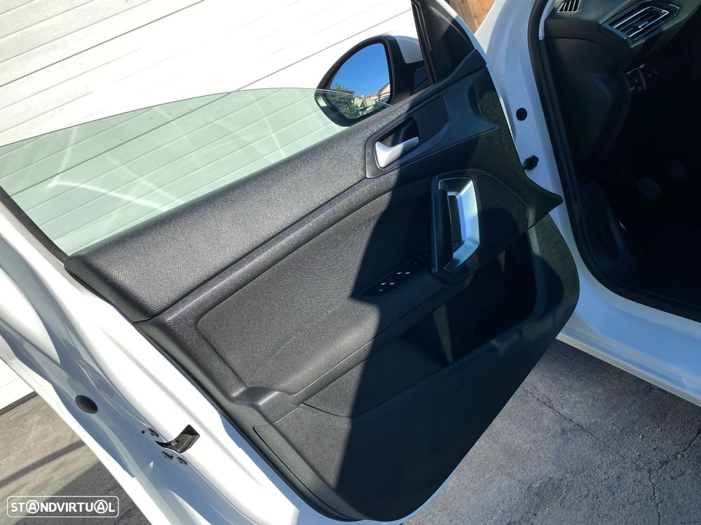 Peugeot 308 SW BlueHDi 120 Stop & Start Style - 10