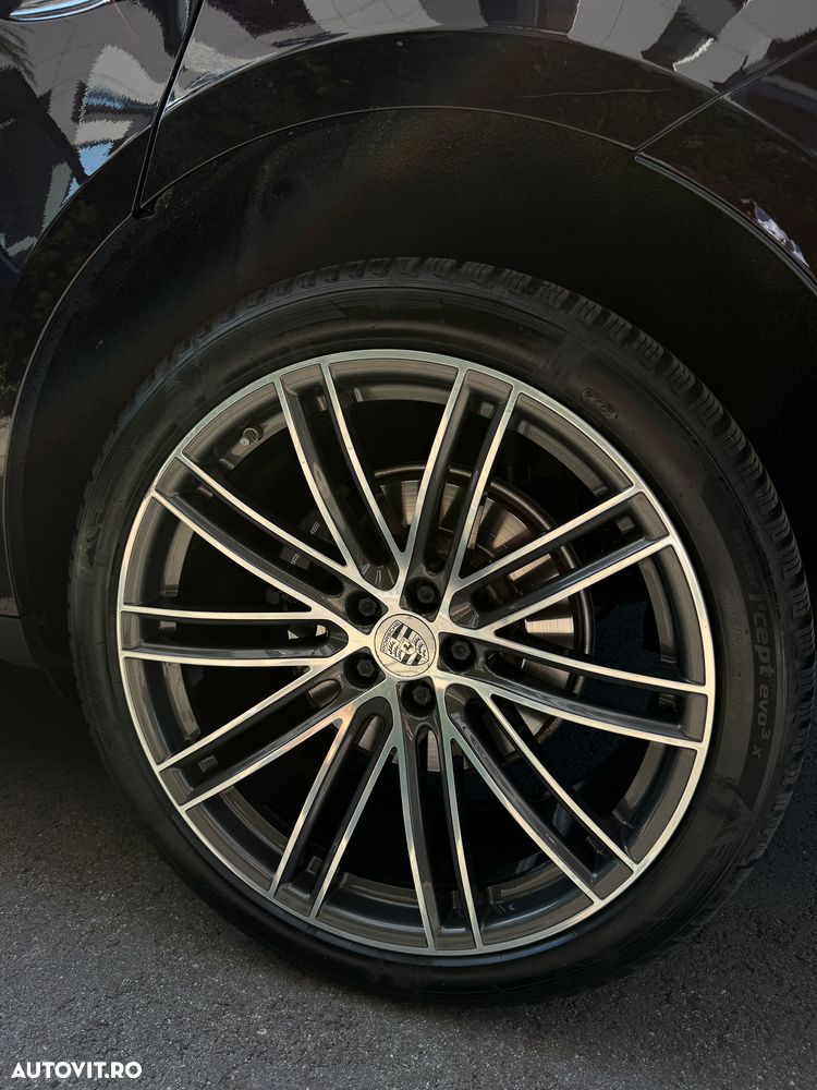 Porsche Macan Standard - 24