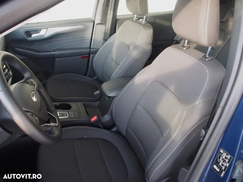 Ford Kuga - 6