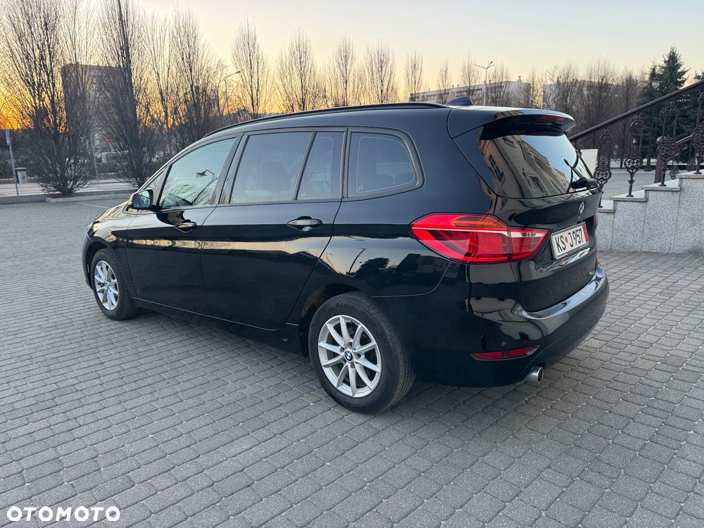 BMW Seria 2 216d GT Sport Line - 12