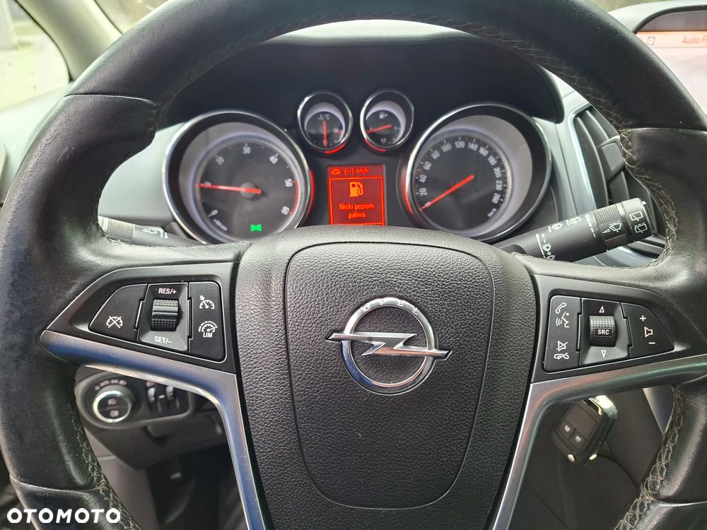 Opel Zafira 2.0 CDTI Cosmo - 28