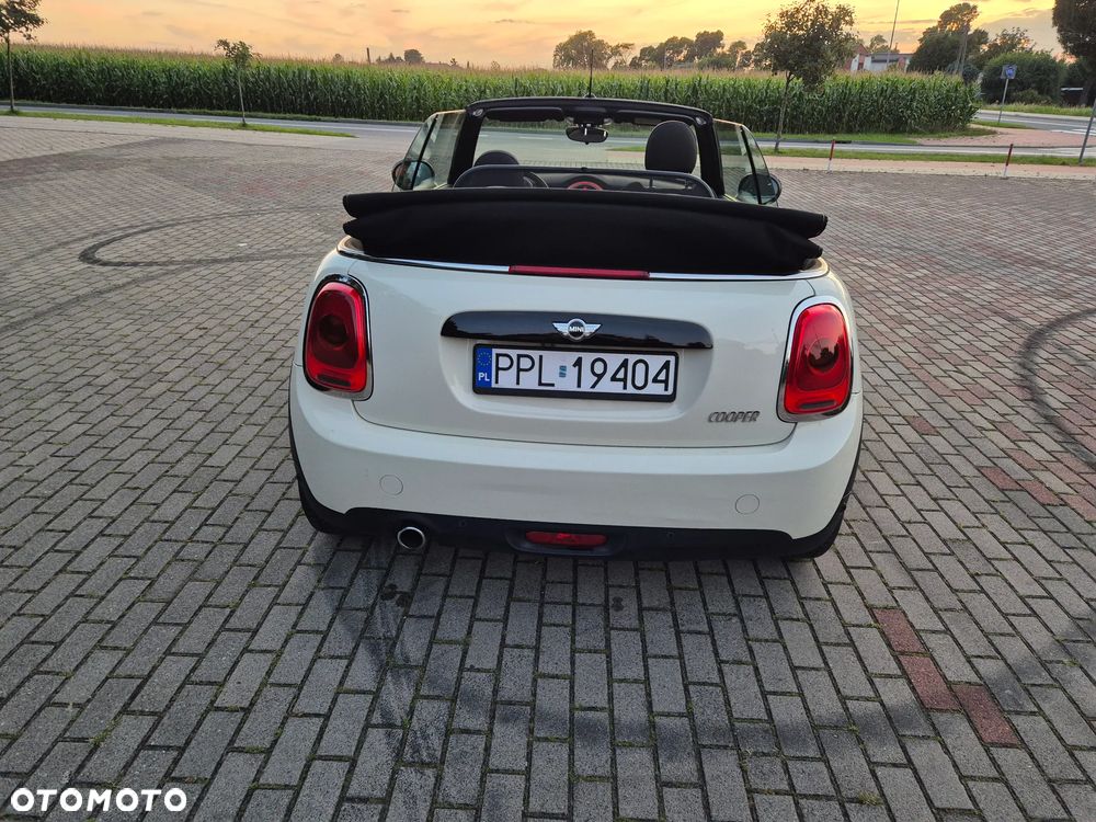 MINI Cooper Cabrio - 6