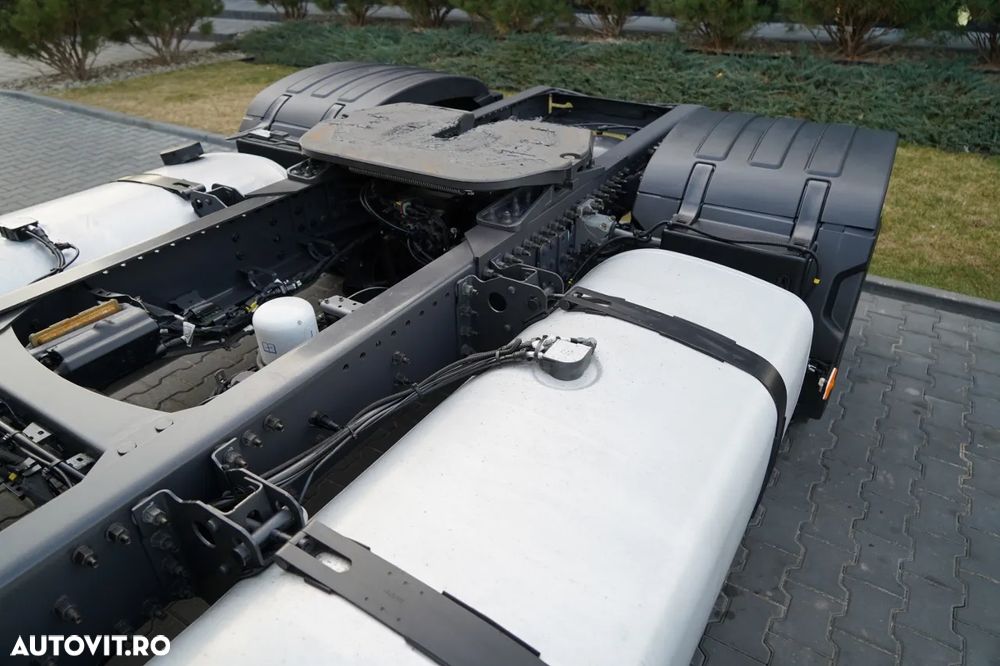 Volvo FH 460 / LOWDECK / MEGA / I-PARK COOL / I-SHIFT - 13