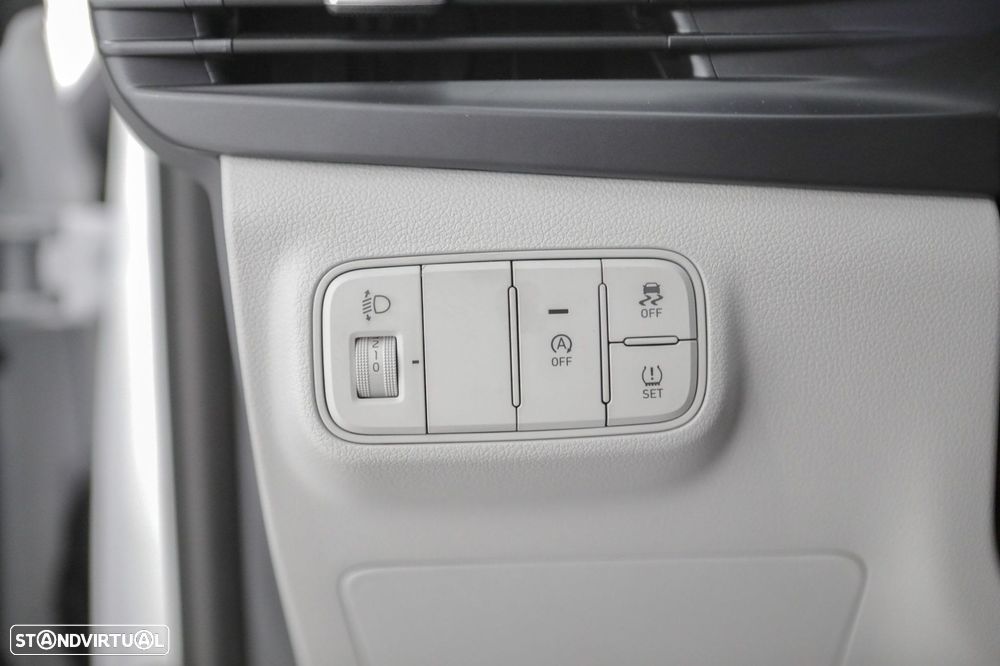 Hyundai Bayon 1.0 T-GDI Premium DCT - 18