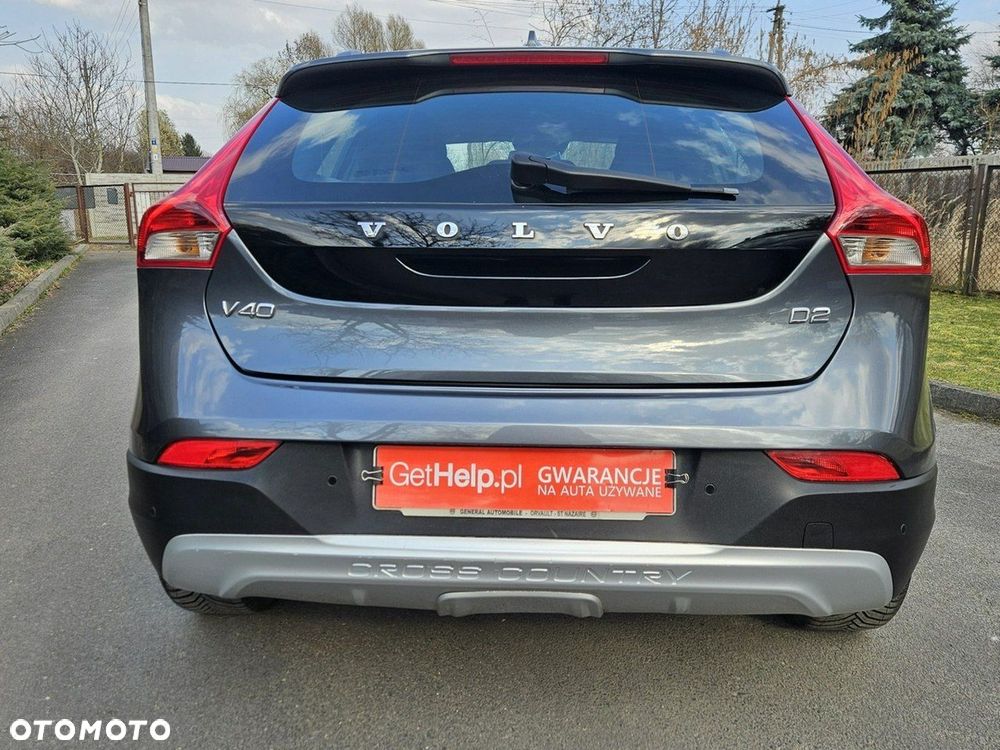 Volvo V40 Cross Country D2 Momentum - 27