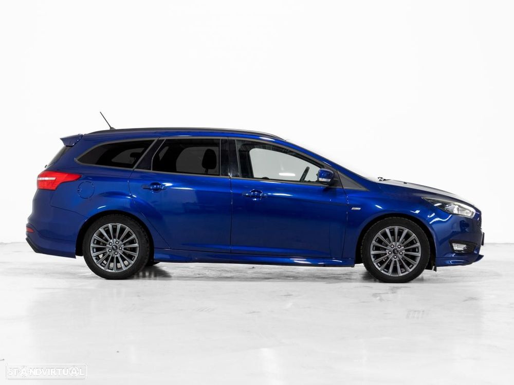 Ford Focus SW 1.5 TDCi ST-Line - 2
