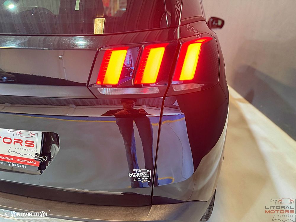 Peugeot 3008 1.5 BlueHDi Allure Pack EAT8 - 12