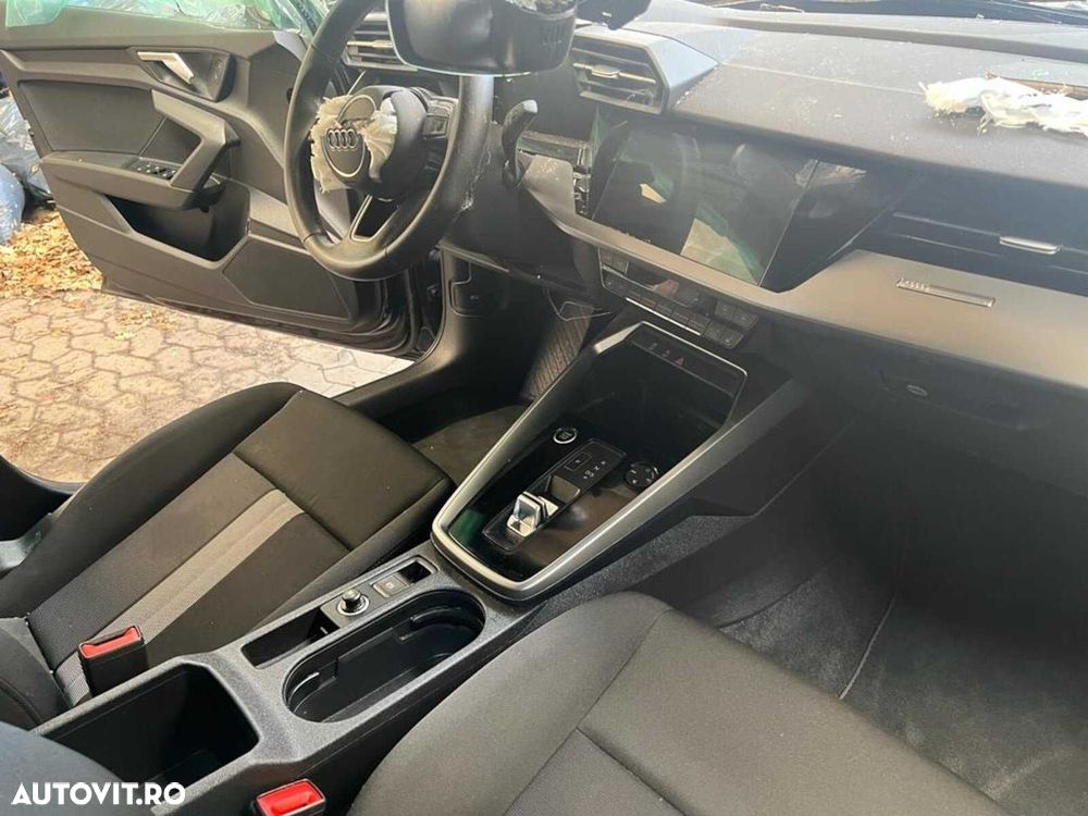 Dezmembrez Audi A3 2021 Benzina Hybrid 10000KM  1.0 tfsi cod motor DLA - 2