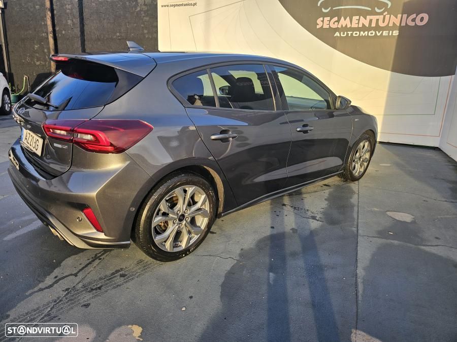 Ford Focus 1.0 EcoBoost MHEV ST-Line - 9