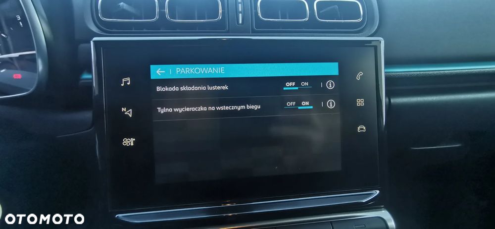 Citroën C3 1.2 PureTech Shine - 25