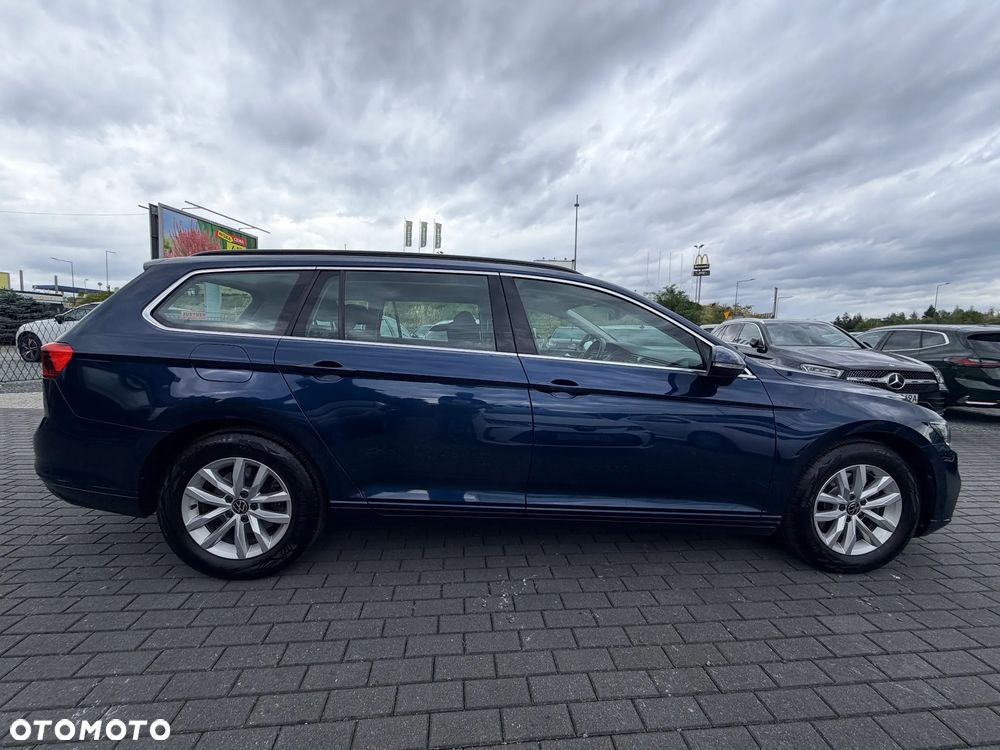 Volkswagen Passat - 7