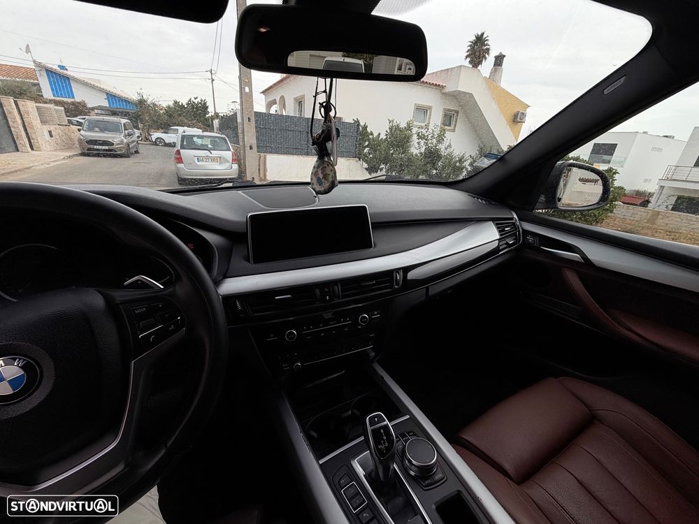 BMW X5 25 d sDrive Comfort 7L - 10