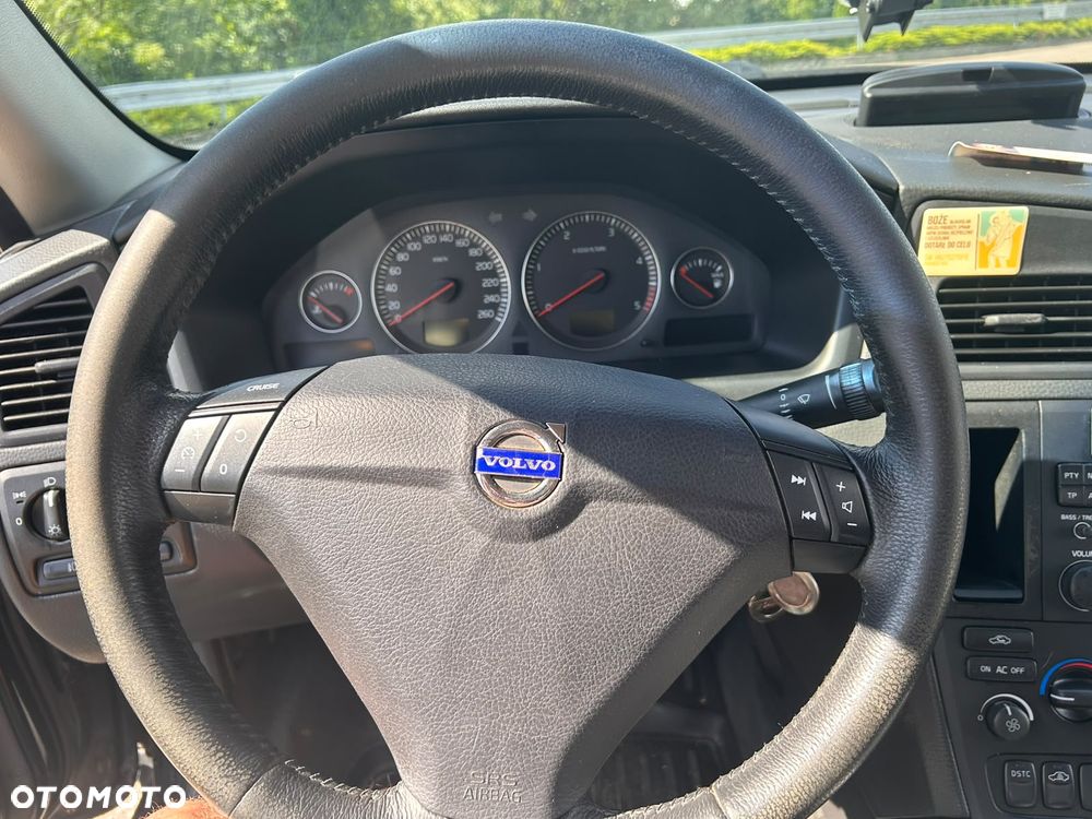 Volvo S60 2.4 D - 12