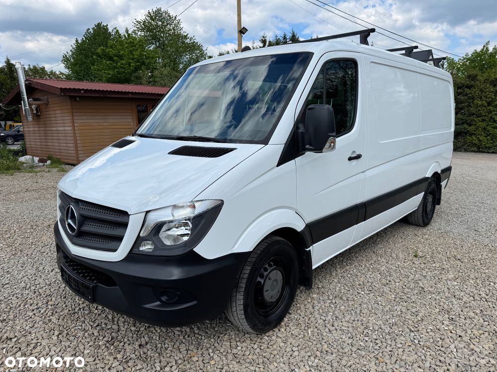 Mercedes-Benz Sprinter - 1