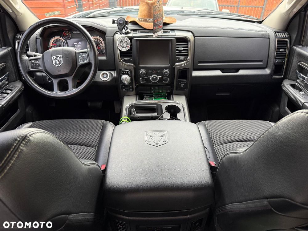 RAM 1500 Crew Cab Sport - 13
