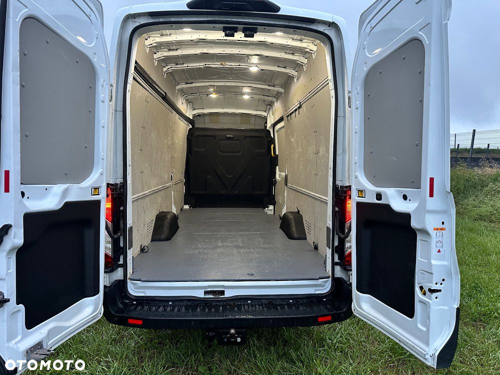 Ford Transit - 17