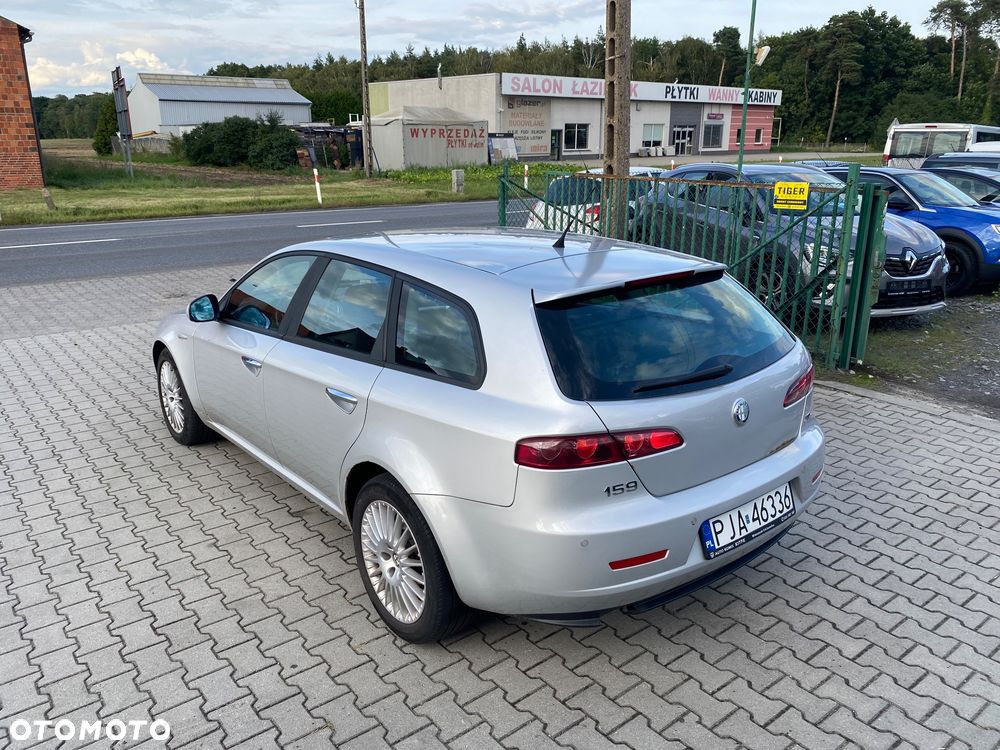 Alfa Romeo 159 - 32