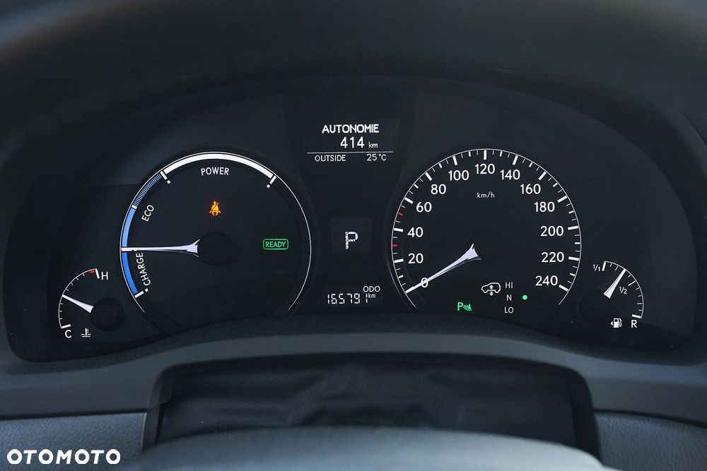 Lexus RX - 25
