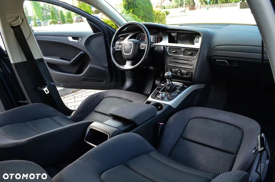 Audi A4 Limousine 1.8 TFSI Attraction - 24