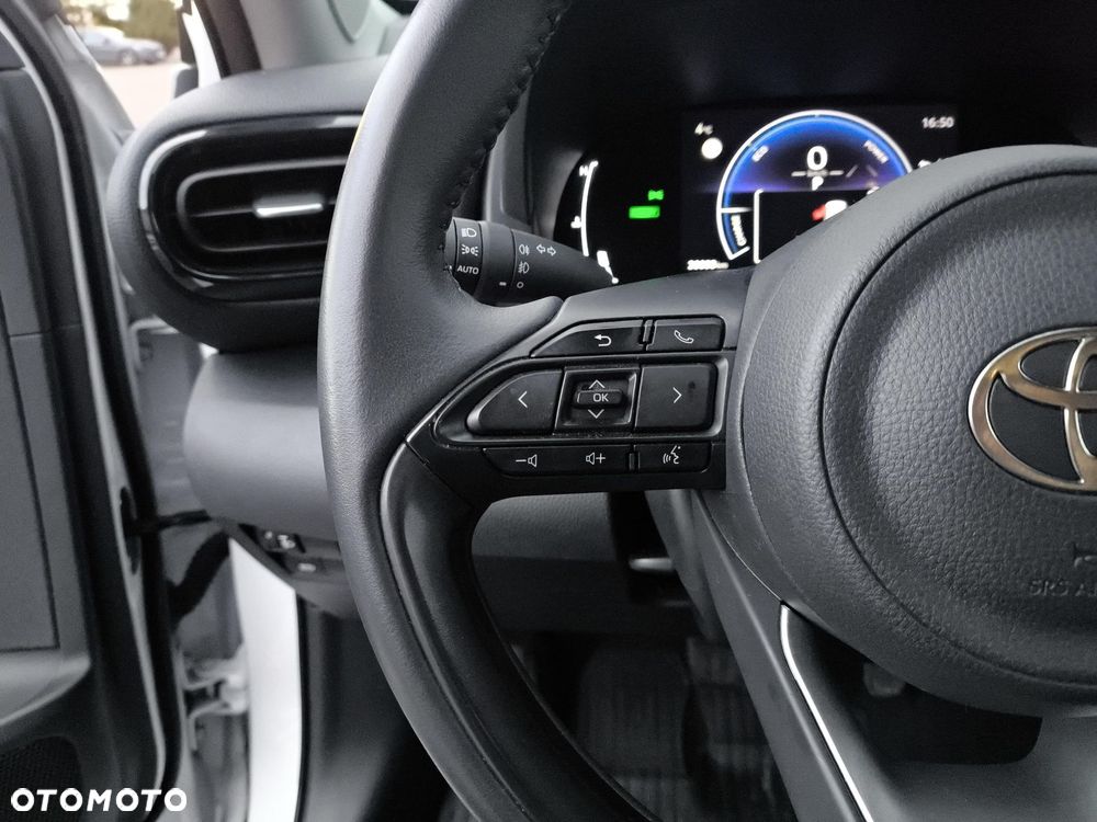 Toyota Yaris Cross Hybrid 1.5 Comfort - 16
