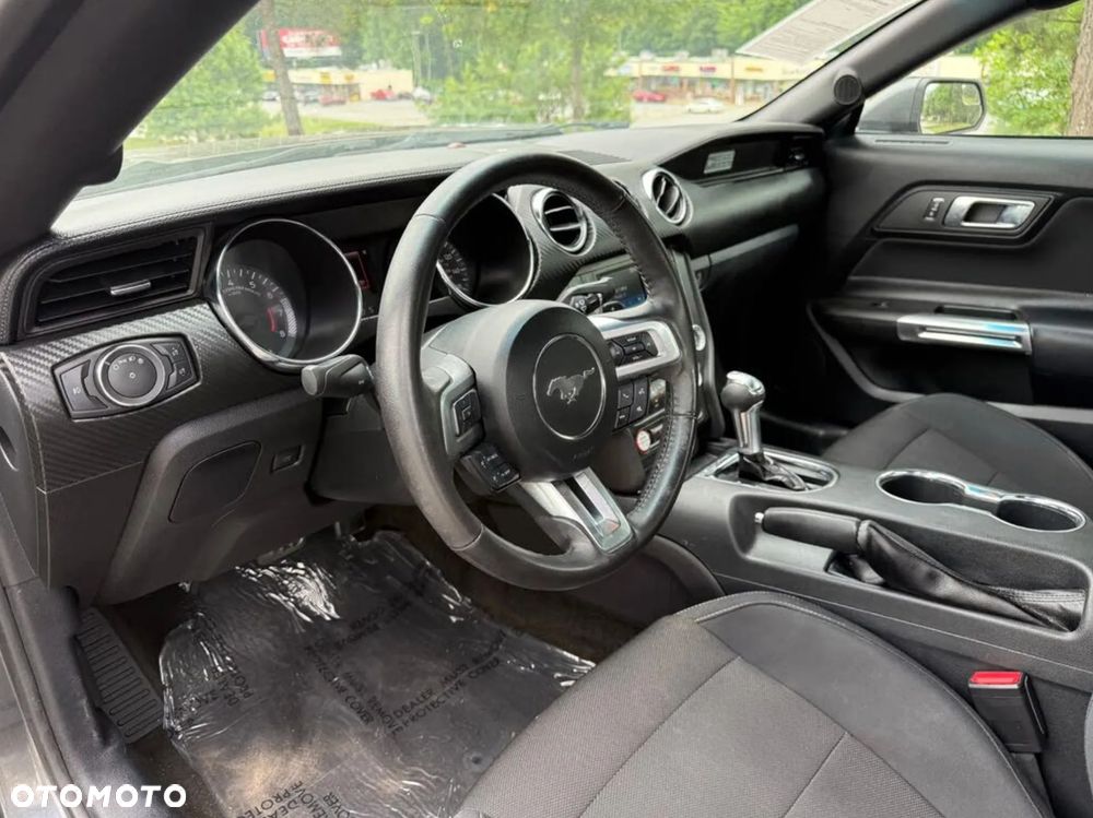 Ford Mustang 3.7 V6 - 25