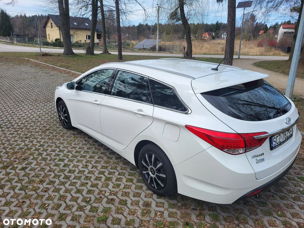 Hyundai i40 i40cw 1.6 Fifa World Cup Edition - 18