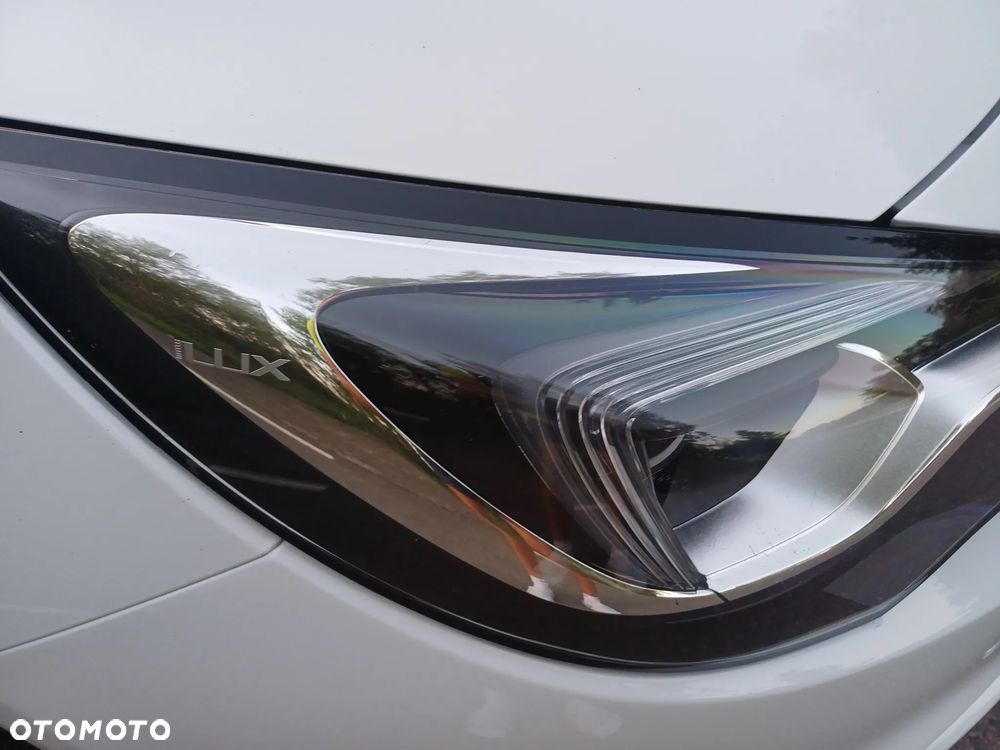 Opel Astra 1.4 T Dynamic S&S - 17