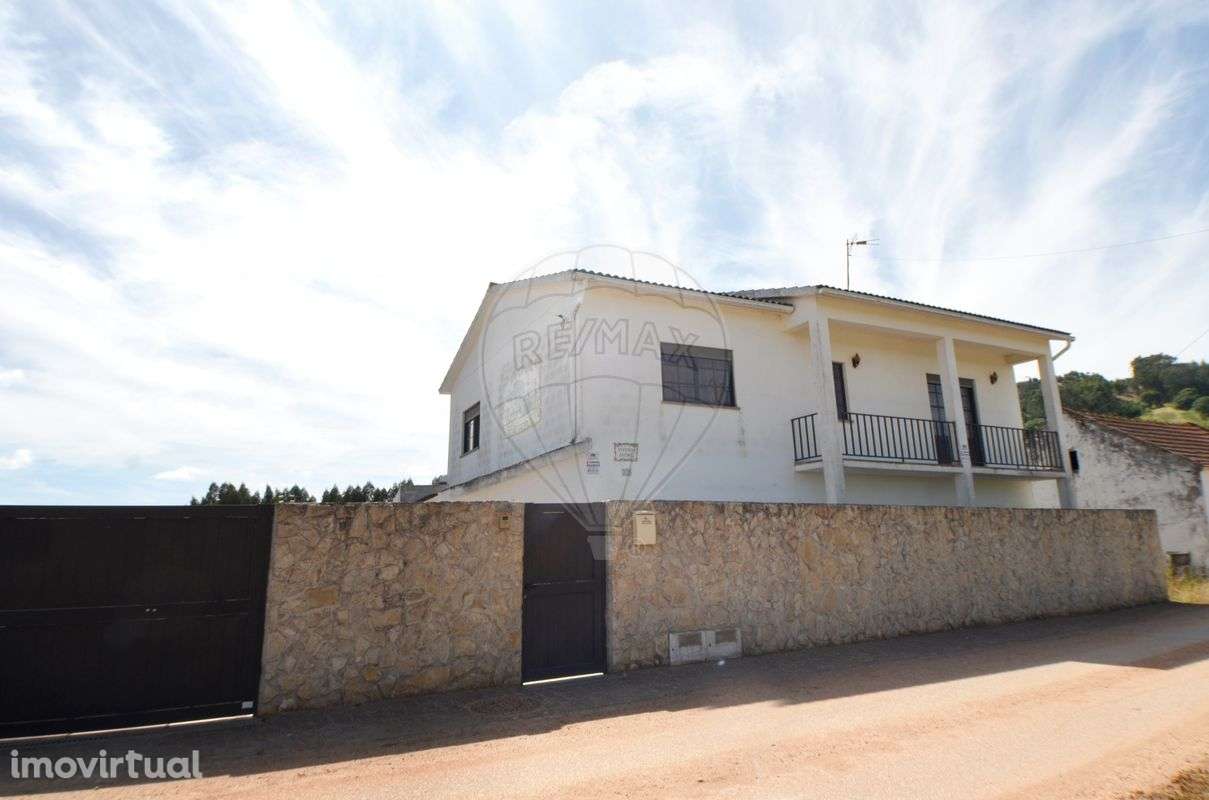 Moradia T4 para venda - Grande imagem: 2/49