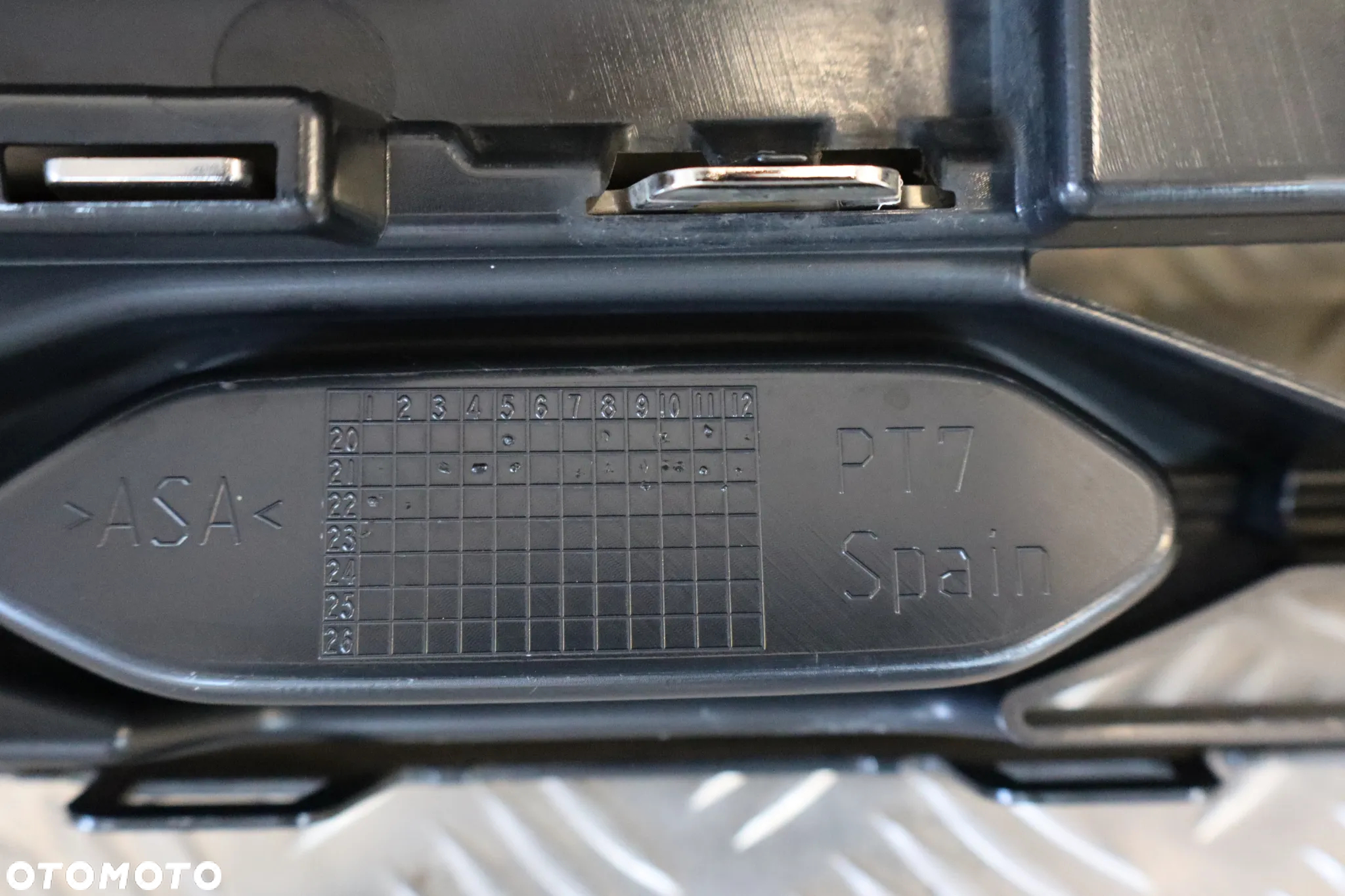 GRILL GRIL ATRAPA VW T-ROC R LIFT 2GA853651 2GA853653H 2021 - 16