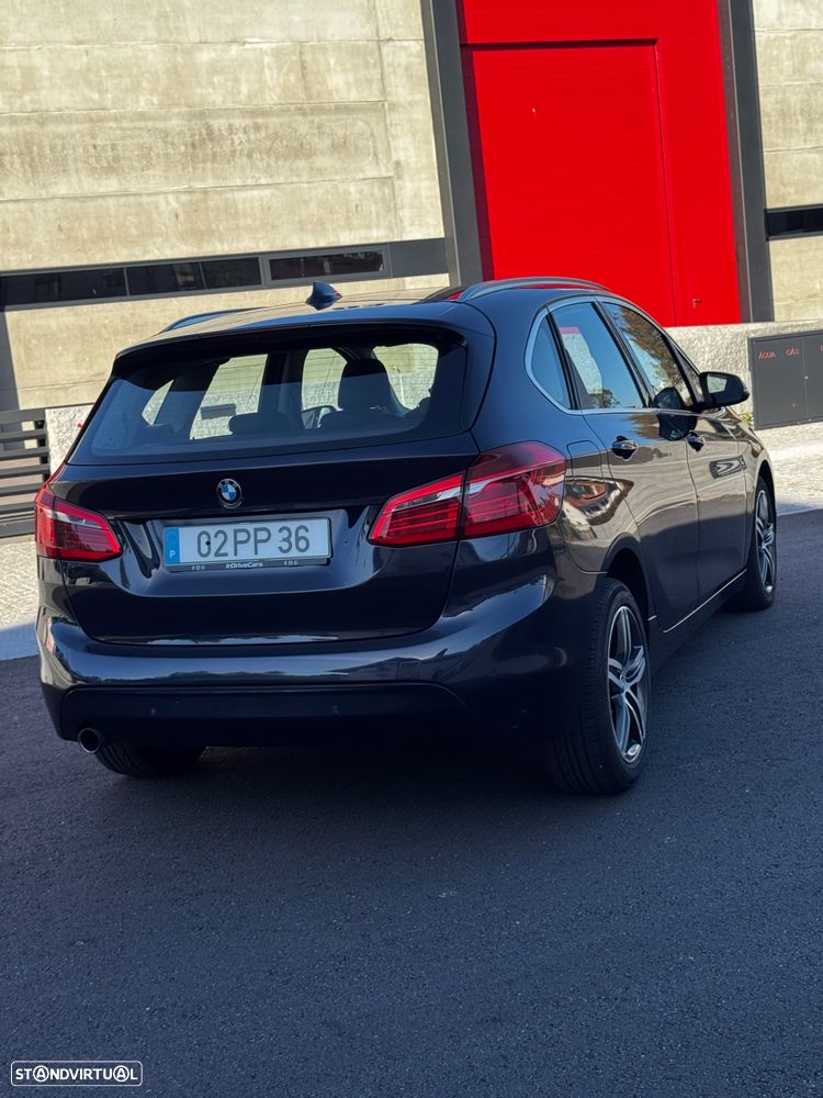 BMW 216 Active Tourer d Line Luxury - 3