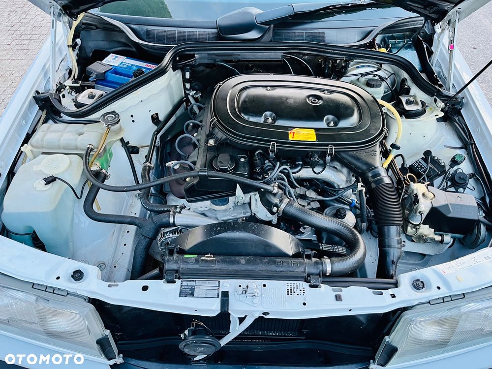 Mercedes-Benz W201 (190) - 19