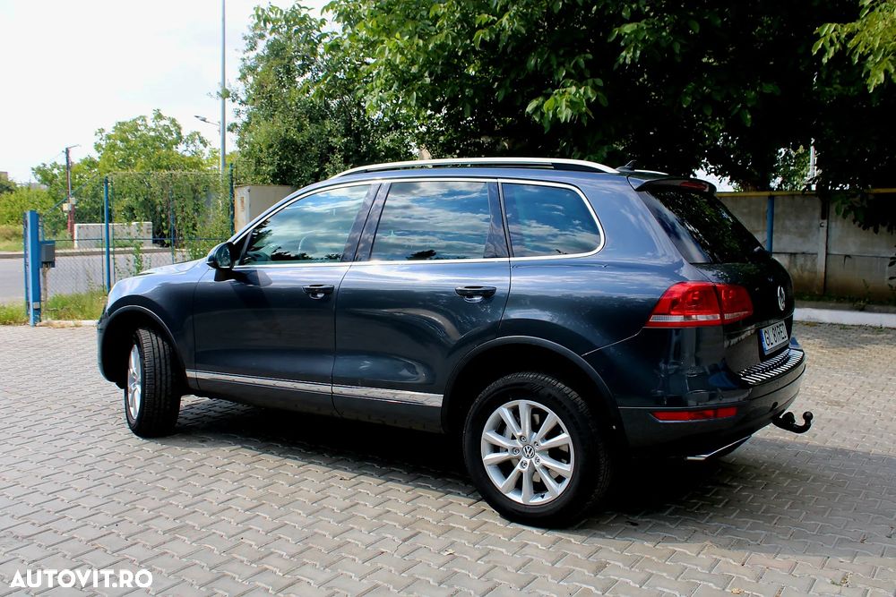 Volkswagen Touareg - 8