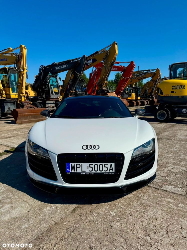 Audi R8 Coupé - 14