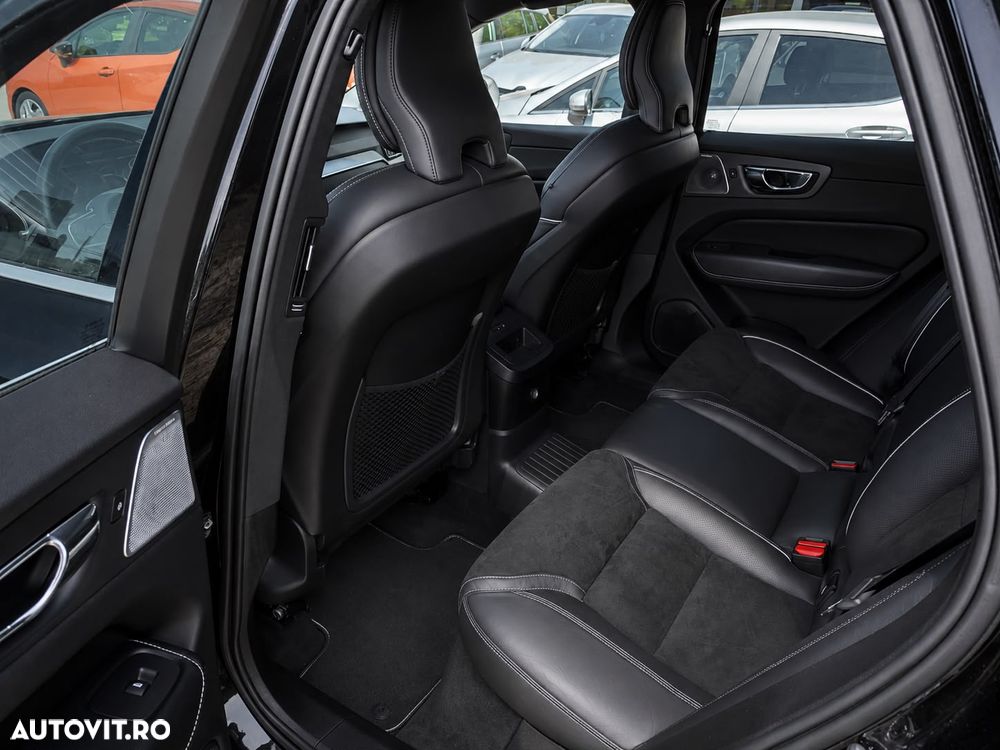 Volvo XC 60 T8 Twin Engine AWD R-Design - 14