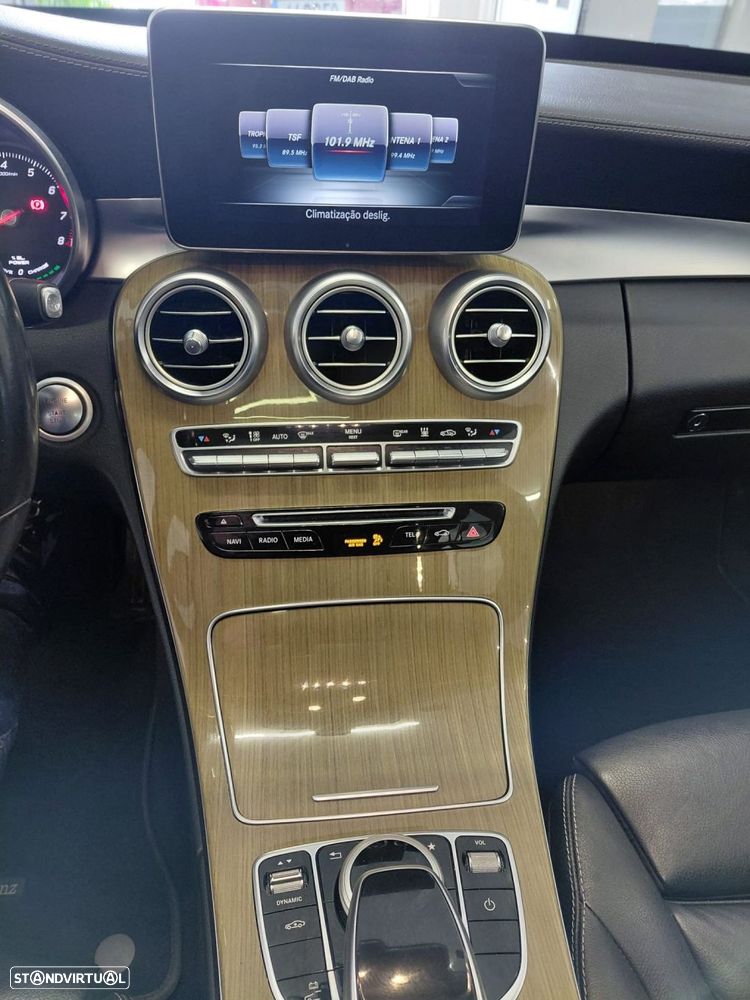 Mercedes-Benz C 350 - 28