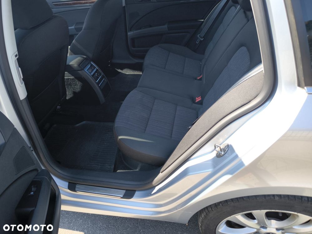 Skoda Superb 2.0 TDI Elegance - 4