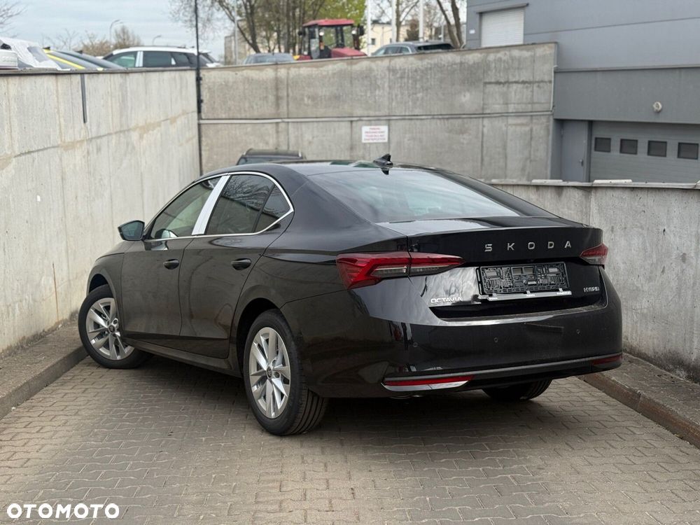 Skoda Octavia 1.5 TSI Edition 130 Selection - 7