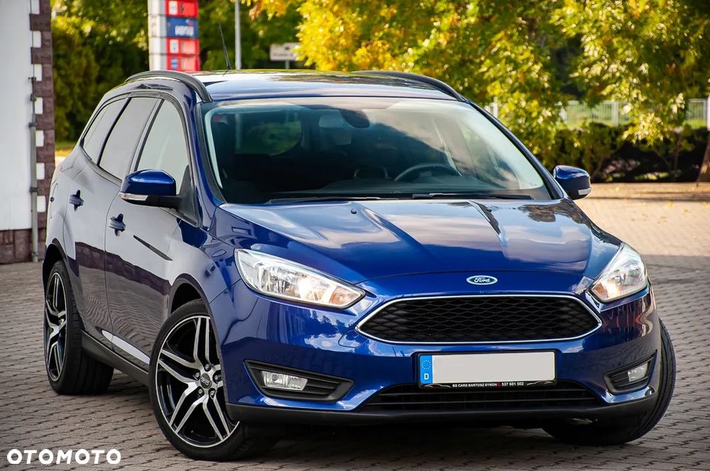 Ford Focus 1.6 TDCi DPF Start-Stopp-System SYNC Edition - 11
