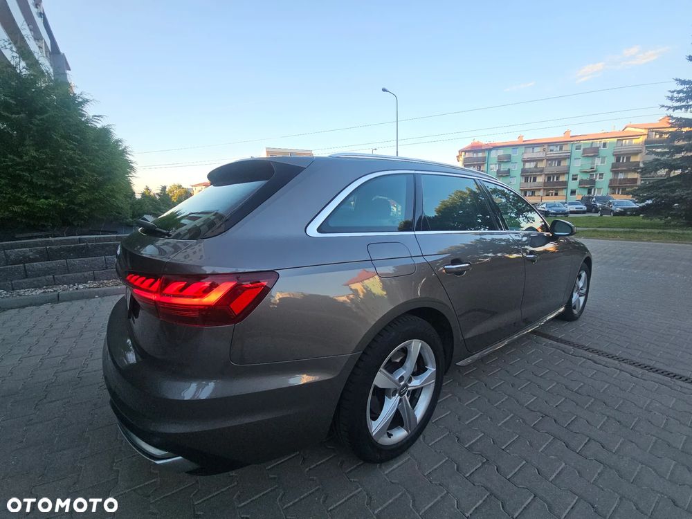 Audi A4 Avant 35 TFSI S tronic design - 12