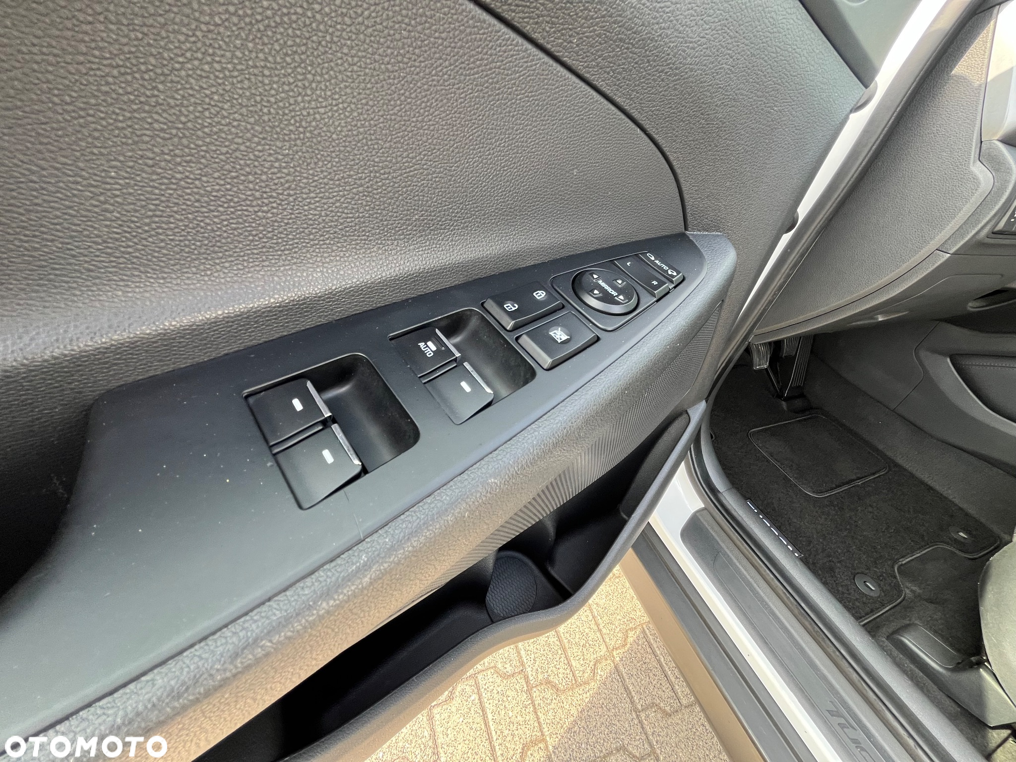 Hyundai Tucson - 12