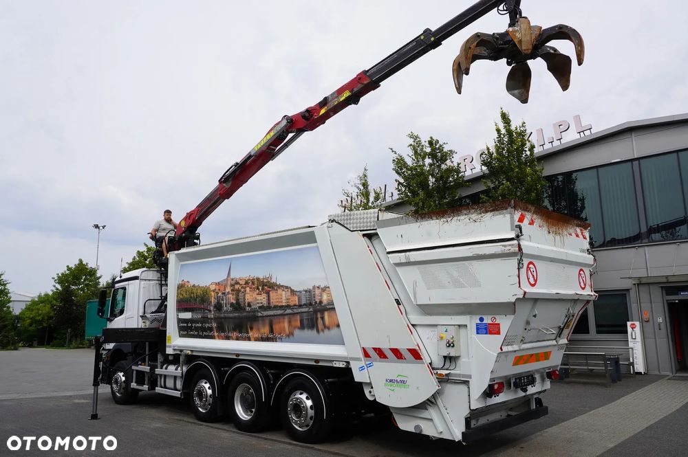 Mercedes-Benz Antos 3240 8x2 / HDS Tajfun 5 t / Zabudowa Śmieciarka Farid Industries / 3 osie skrętne - 2