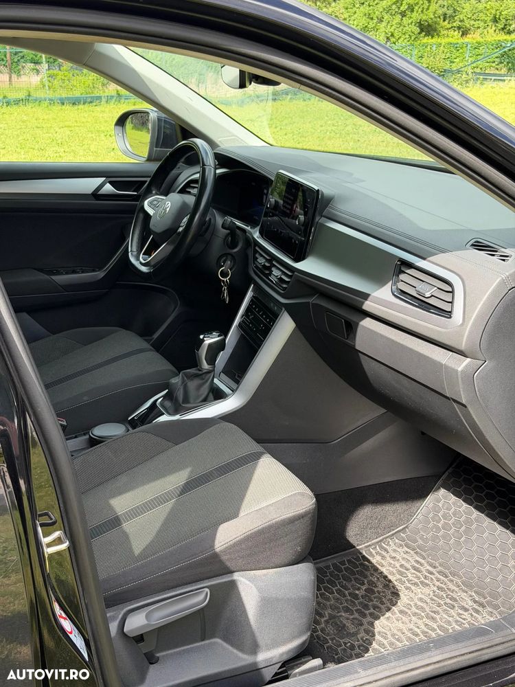 Volkswagen T-Roc 1.5 TSI DSG Advanced - 11
