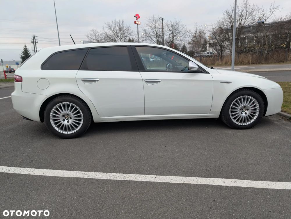 Alfa Romeo 159 2.0 JTDM 16V DPF - 7