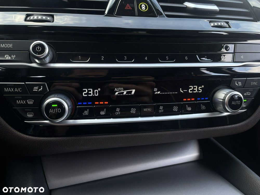 BMW Seria 5 - 10