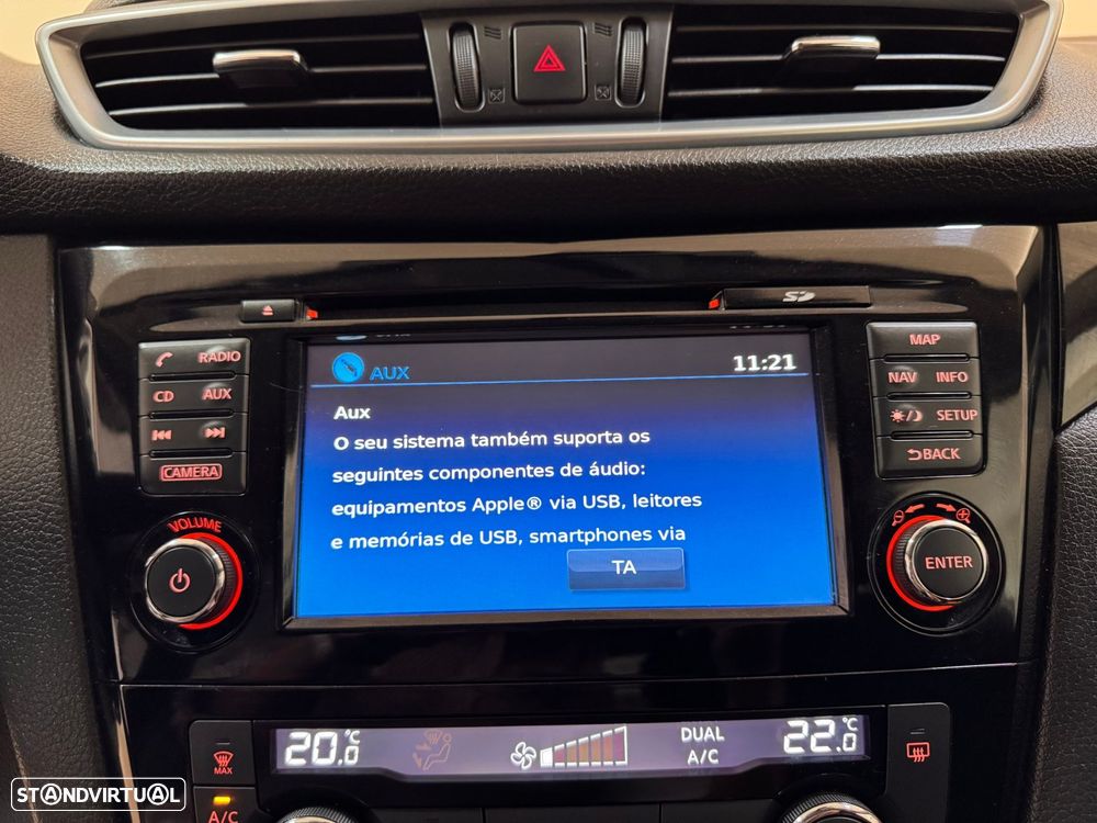 Nissan Qashqai 1.5 dCi N-Connecta - 23