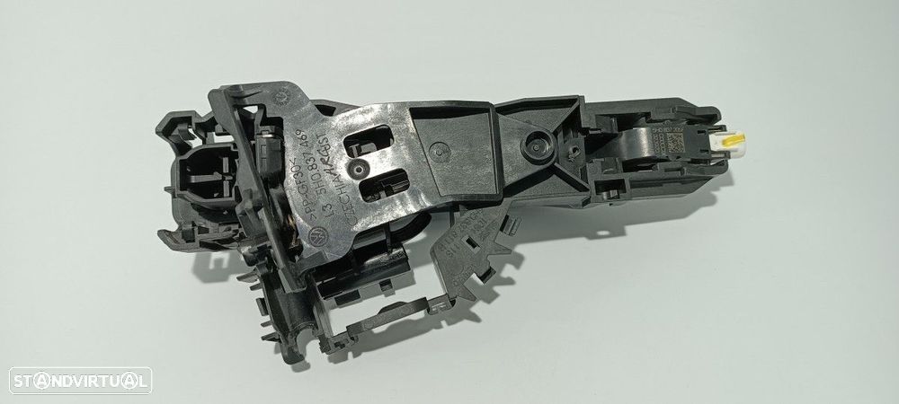 PUXADOR EXTERIOR TRASEIRO ESQUERDO VOLKSWAGEN GOLF VIII LIM. (CD1) STYLE - 4