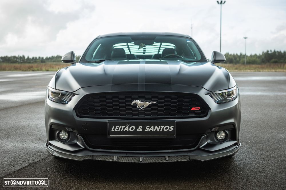 Ford Mustang 2.3 Eco Boost - 24