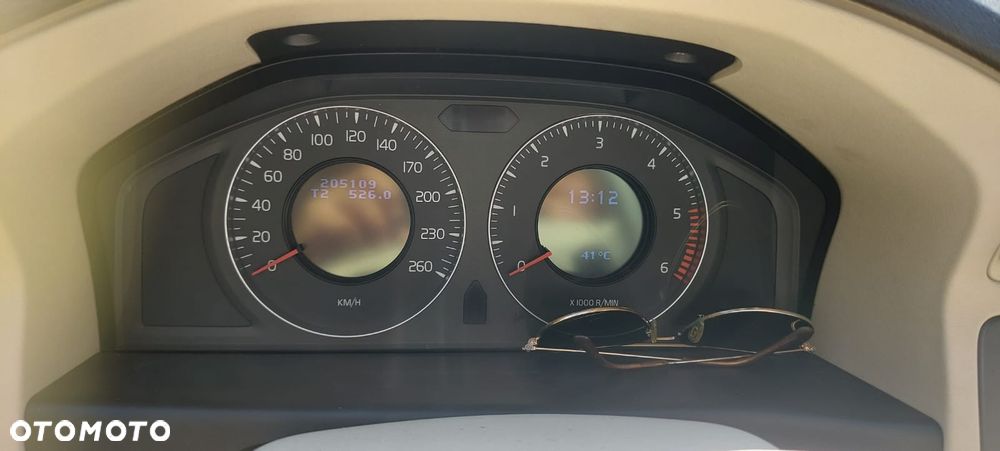 Volvo V70 2.0D Momentum - 6