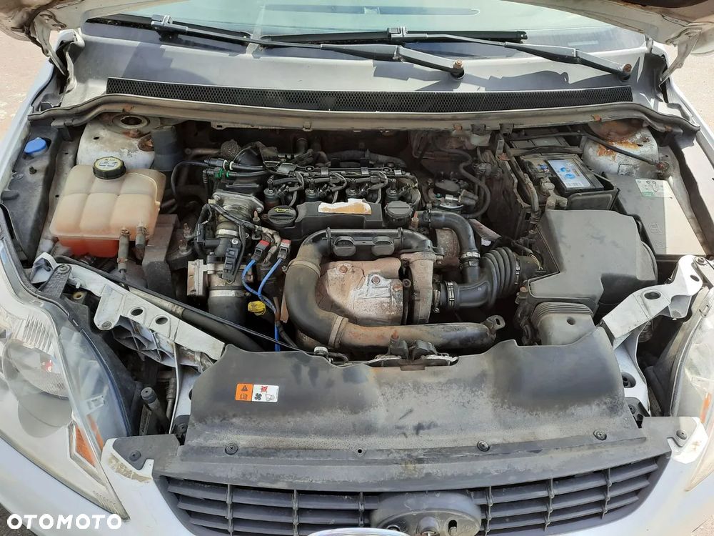 Ford Focus MK2 1,6TDCI rozrusznik - 1